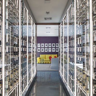 VIEW THE LA BOUTIQUE